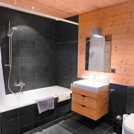Sleeps 8 Wifi *