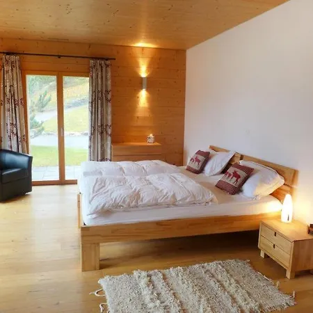 Sleeps 8 Wifi بيت للعطل